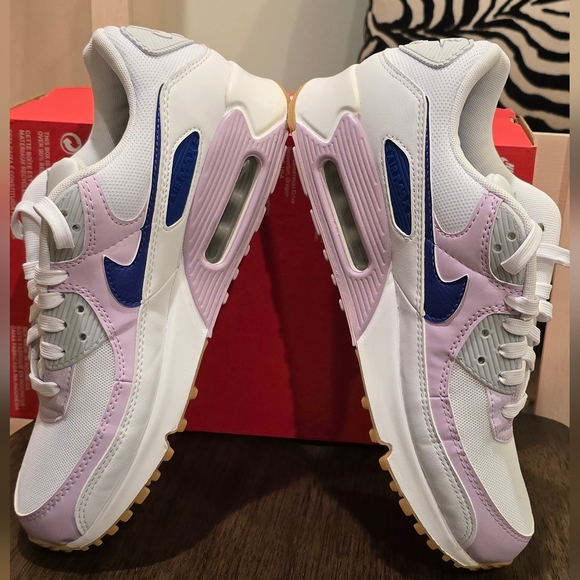 WOMEN'S NIKE AIR MAX 90 WHITE-LAPIS-DOLL PURE-PLATINUM SZ 10 [DX3316-100] - Picture 4 of 9